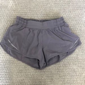 Lulu 2.5 hotty hot shorts